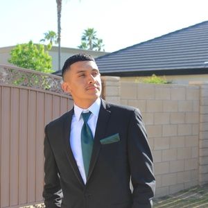 Meet your Posher, Eric